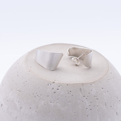 silver minimal conteporary earrings