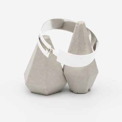 flat silver bold bangle